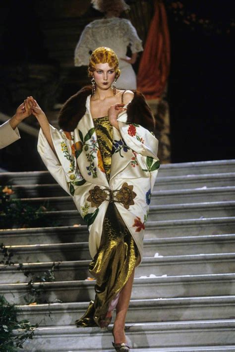 dior galliano studio 54 collection|christian Dior opera garnier.